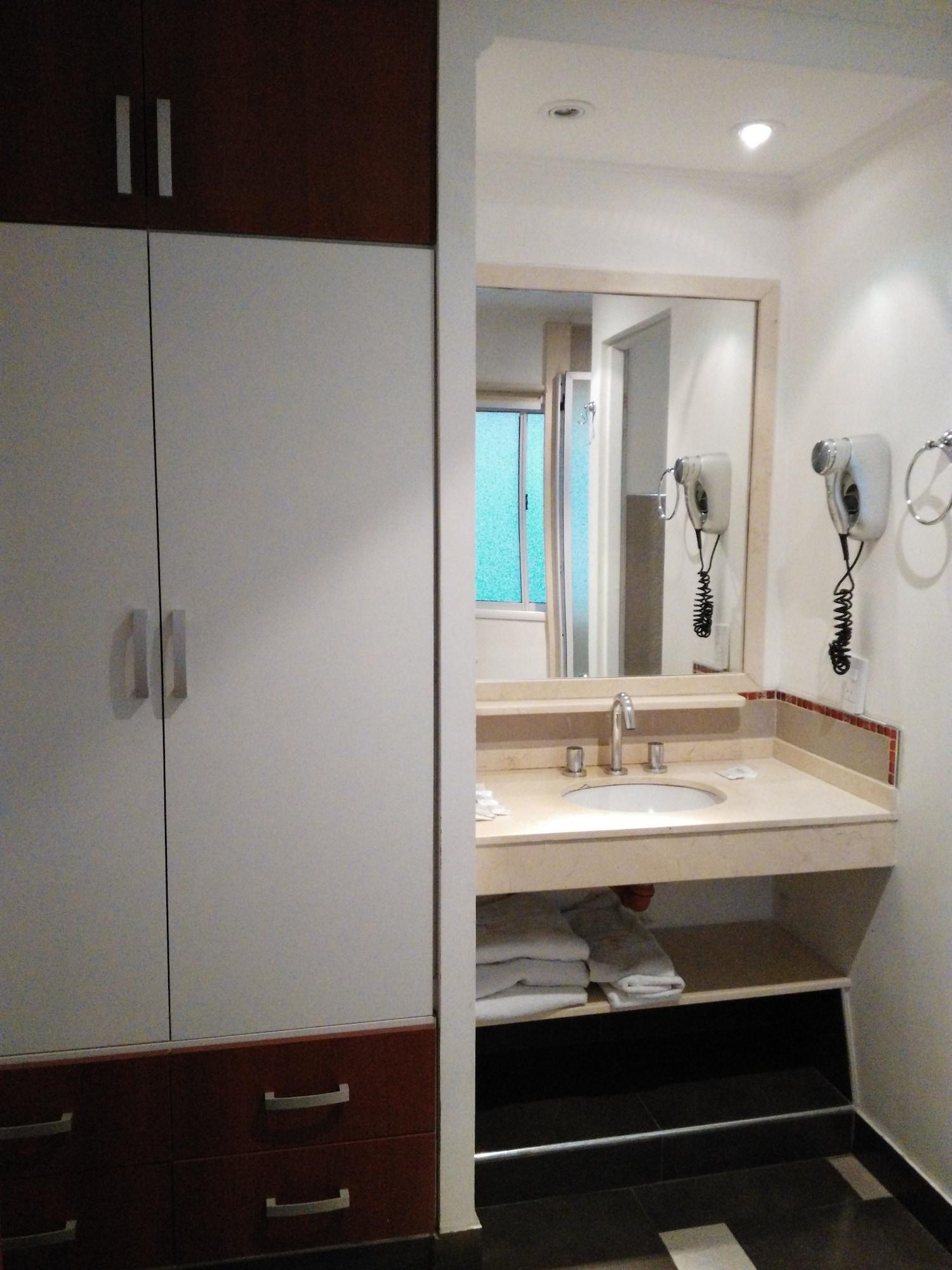 Hotel A&B Internacional Buenos Aires Eksteriør billede
